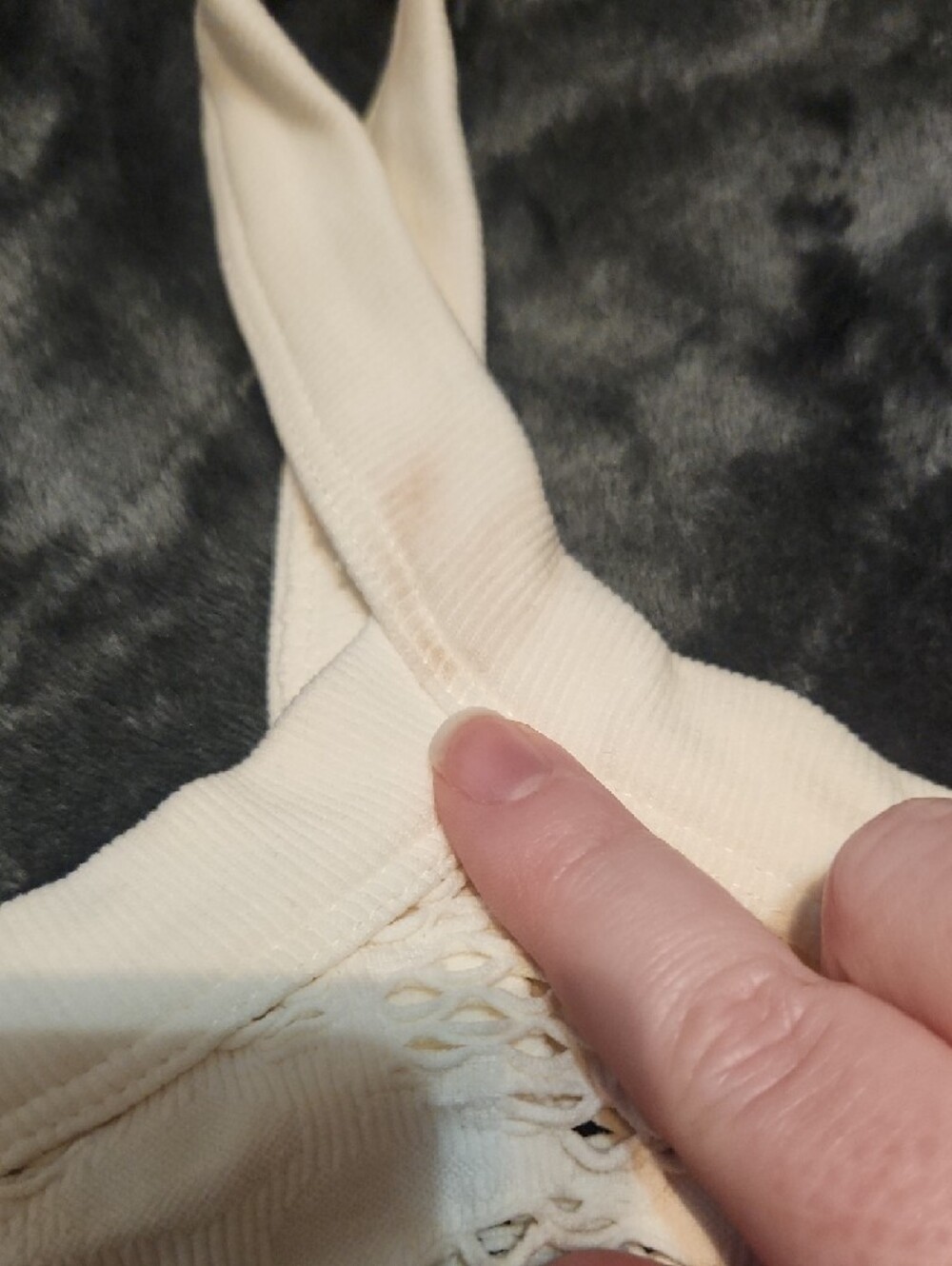 Urban Outfitters Cream Crochet Lace Bralette - Picture 4 of 5